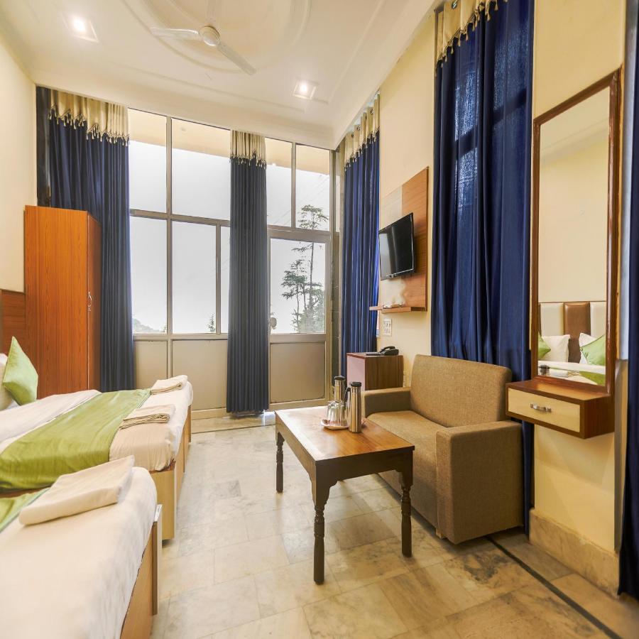 דרמסאלה Hotel Varuni Mcleodganj מראה חיצוני תמונה