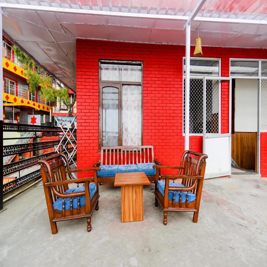דרמסאלה Hotel Varuni Mcleodganj מראה חיצוני תמונה